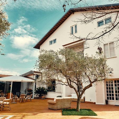 Casa Consalvo B&B Pontecagnano Luaran gambar