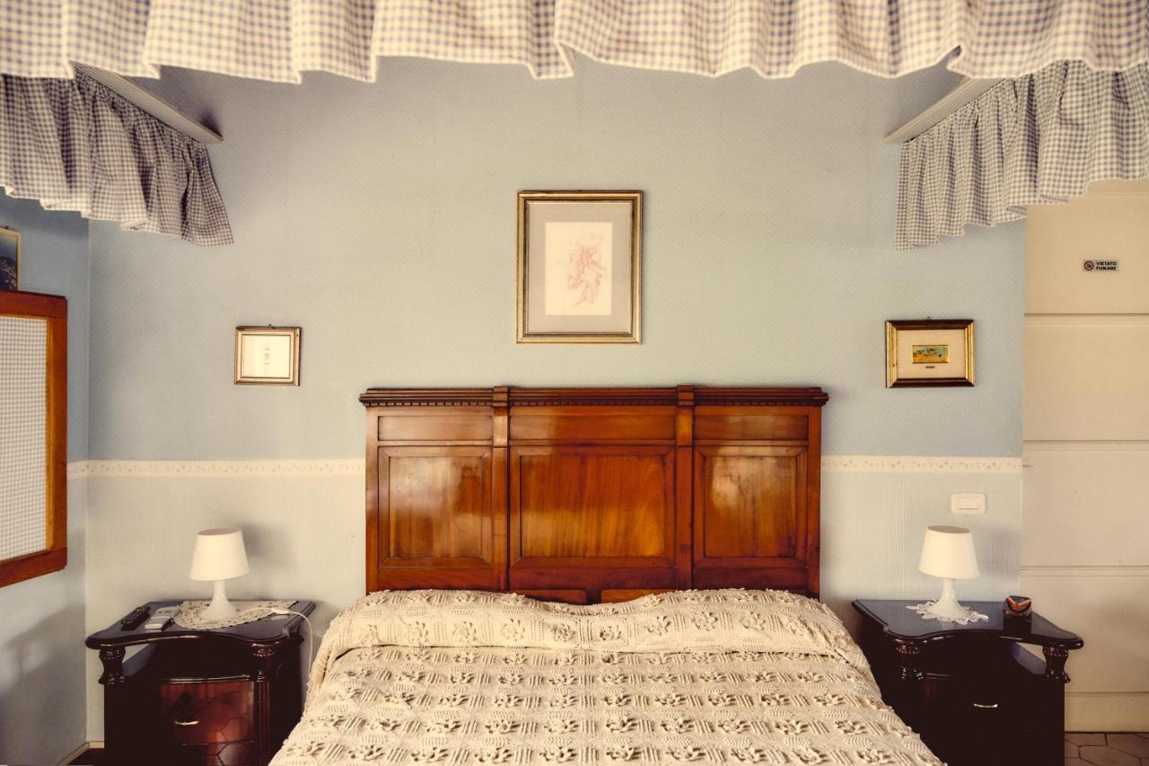 Casa Consalvo B&B Pontecagnano Luaran gambar